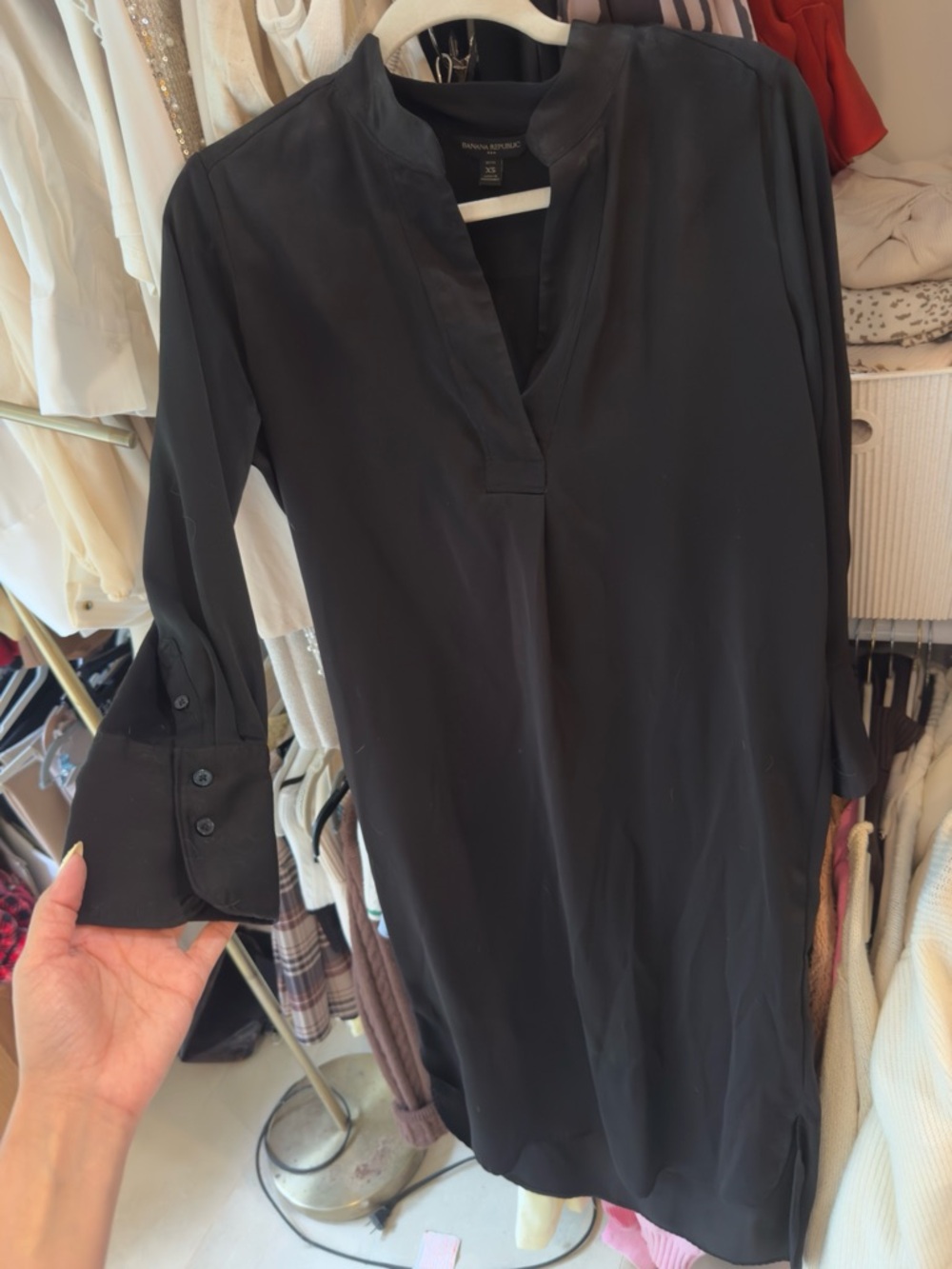 Banana Republic Black Long-Sleeve V-Neck Dress
